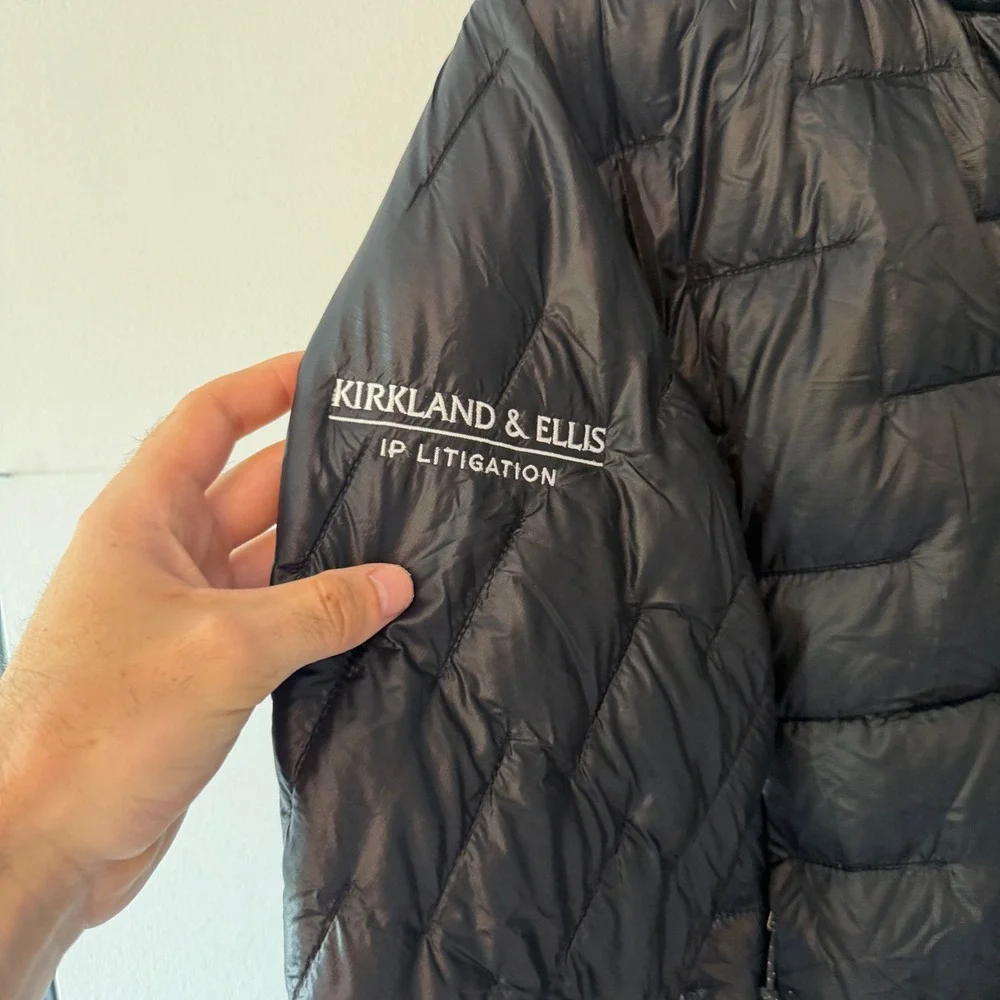Patagonia Micro Puff Jacket Mens Medium Black Puffer Coat 84065 FA19 Logo